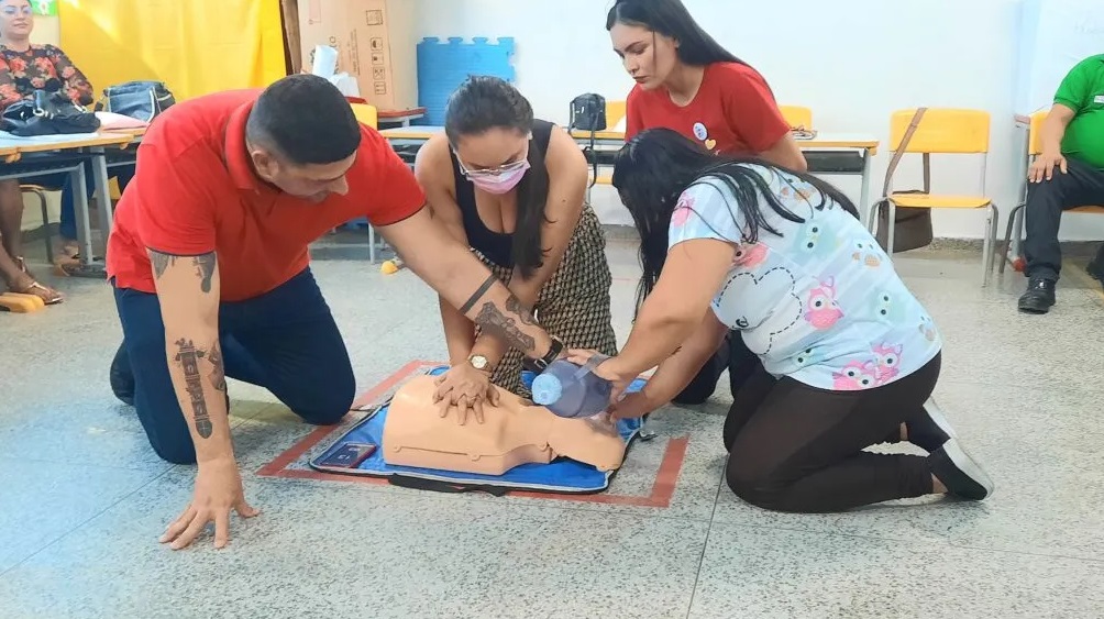 Profissionais da Educação Infantil do município recebem capacitação de